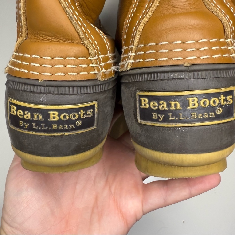 L.L. Bean Women's Duck Bean Boots Size 6 M GUC see pictures for wear on heel - Picture 7 of 9